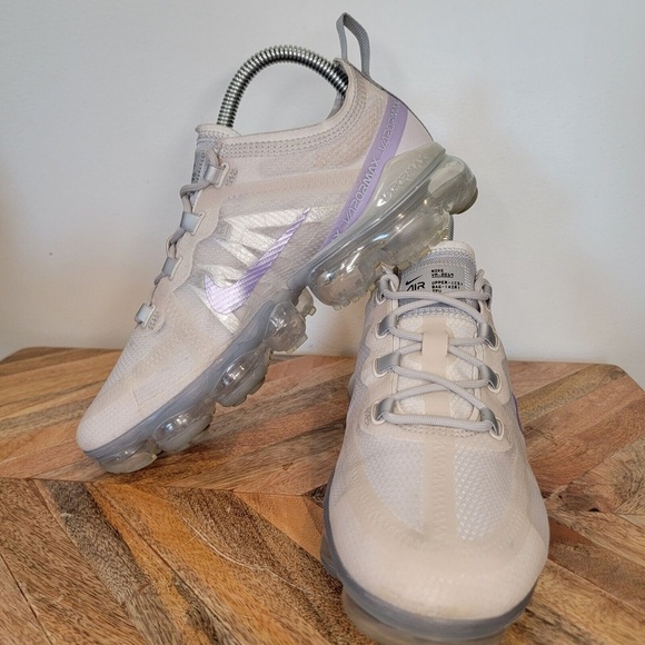 Nike Air VaporMax 2019 Women's Size 7 Shoes Grey Purple Agate BV6483-001 Running - Picture 6 of 11
